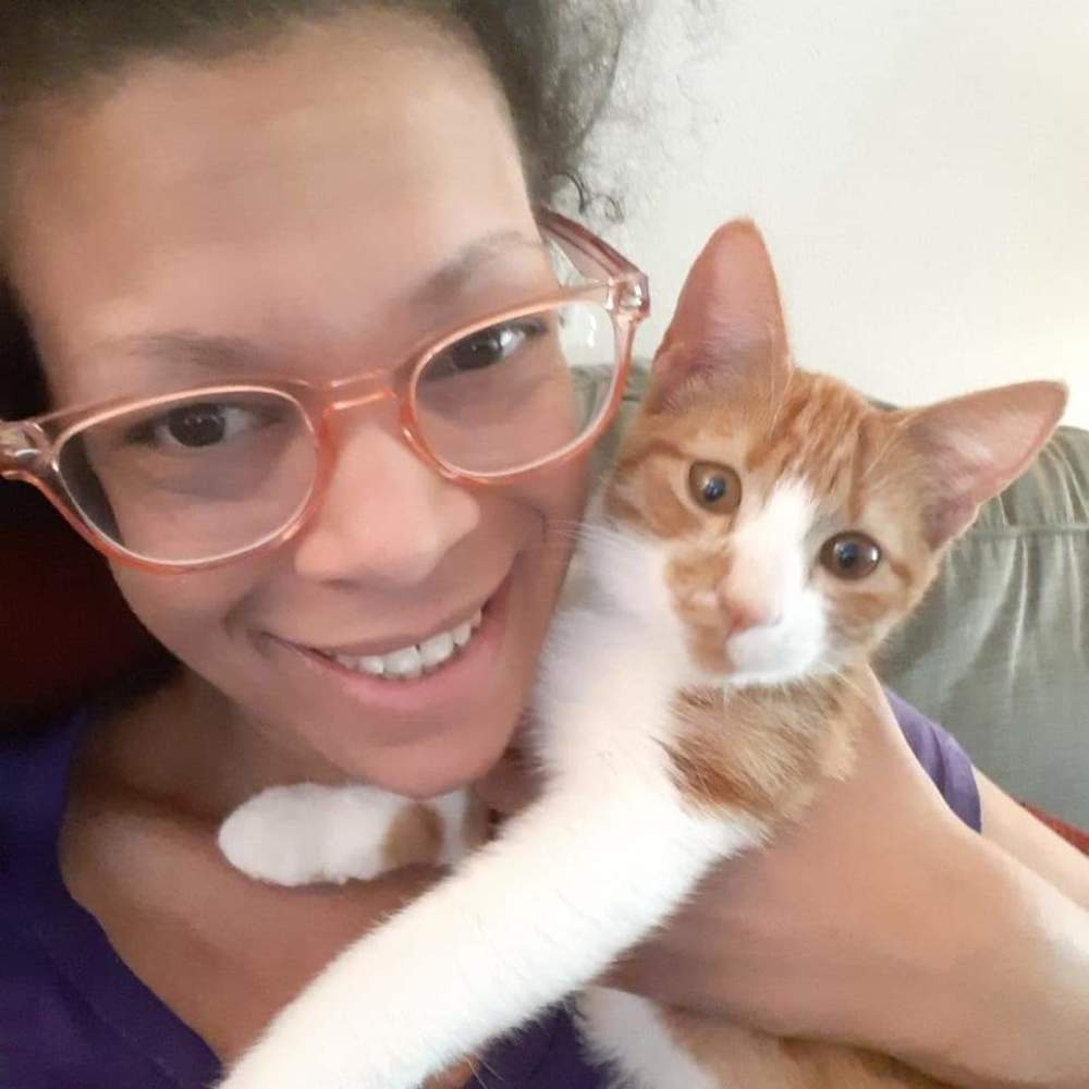 Meet your Posher, Robyn